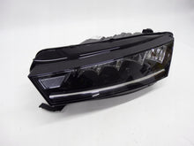 Laden Sie das Bild in den Galerie-Viewer, Frontscheinwerfer Skoda Octavia IV 5E4941015 Full LED Links Headlight SCH1886928475gv
