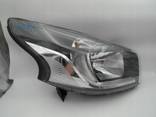 Load image into Gallery viewer, Frontscheinwerfer Renault Trafic III 260105469R Rechts Scheinwerfer Headlight SCH5843691748tw