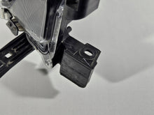 Laden Sie das Bild in den Galerie-Viewer, Frontscheinwerfer Toyota Hilux VIII 81110-0KU80 LED Rechts Headlight SCH2150769633dm