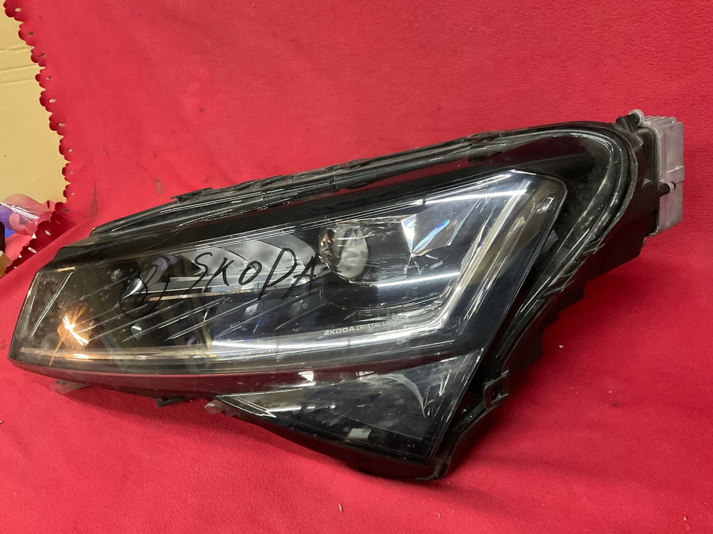 Frontscheinwerfer Skoda Superb III 3V1941015D LED FALSE Scheinwerfer Headlight SCH5729145335tp