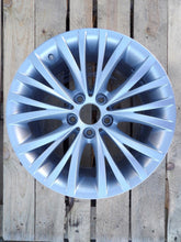 Laden Sie das Bild in den Galerie-Viewer, 1x Alufelge 18 Zoll 8.0" 5x112 Glanz 6785250 BMW Z4 Rim Wheel FEL6454551452fx