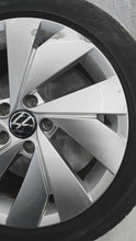 Load image into Gallery viewer, 1x Alufelge 17 Zoll 6.5" 5x112 VW Golf VIII I Rim Wheel FEL3704568144cl