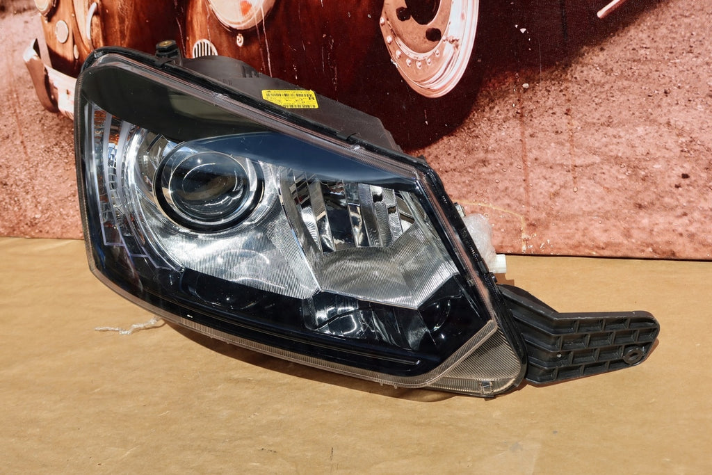 Frontscheinwerfer Skoda Yeti 5L1941016C Xenon Rechts Scheinwerfer Headlight