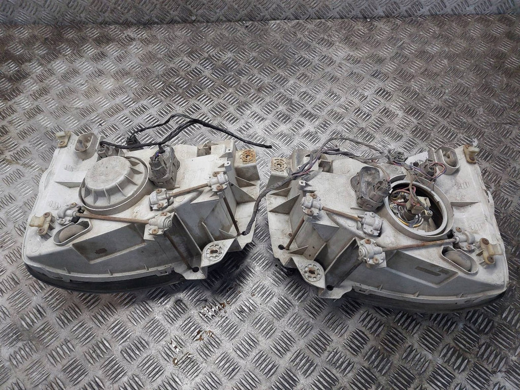 Frontscheinwerfer Kia Bongo 0K6B051020 Ein Stück (Rechts oder Links) Headlight