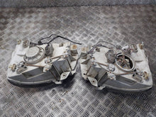 Laden Sie das Bild in den Galerie-Viewer, Frontscheinwerfer Kia Bongo 0K6B051020 Ein Stück (Rechts oder Links) Headlight