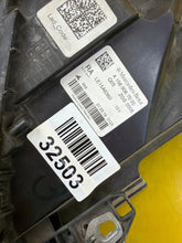 Laden Sie das Bild in den Galerie-Viewer, Frontscheinwerfer Mercedes-Benz Gla Rechts Scheinwerfer Headlight SCH3161629548yi