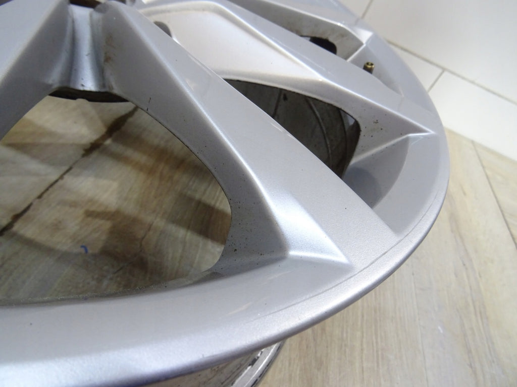 1x Alufelge 17 Zoll 7.0" 5x112 49ET Glanz Silber 5G0601025CH VW I Rim Wheel FEL3750665507pq
