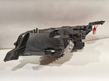 Laden Sie das Bild in den Galerie-Viewer, Frontscheinwerfer Peugeot 2008 208 II 9823193480 Rechts Scheinwerfer Headlight