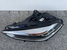 Laden Sie das Bild in den Galerie-Viewer, Frontscheinwerfer BMW F40 9448099 Links Scheinwerfer Headlight SCH8311915110vt