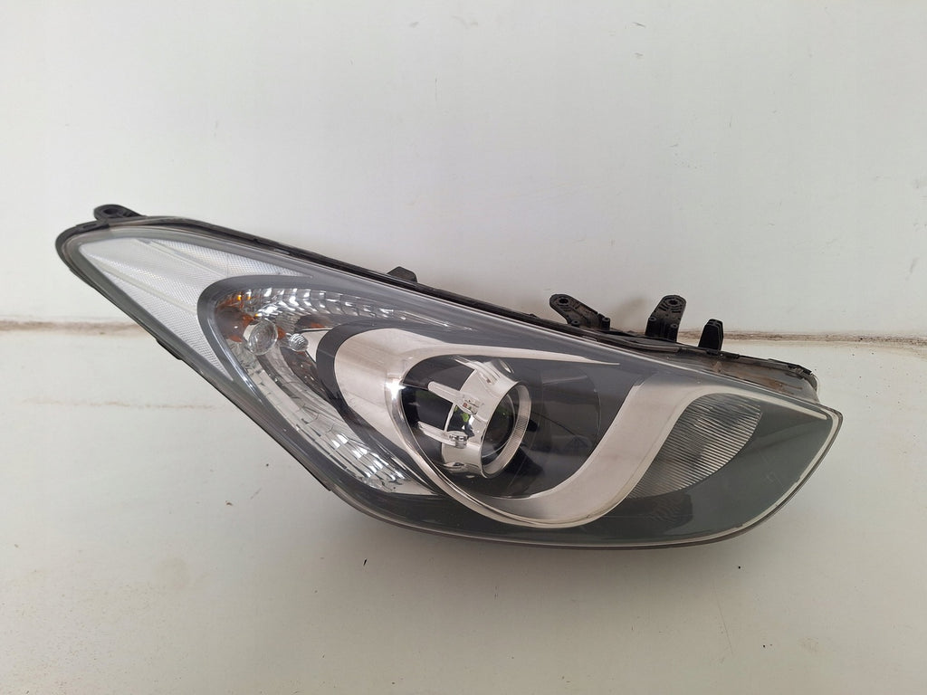 Frontscheinwerfer Hyundai I30 92102-A6020 Rechts Scheinwerfer Headlight