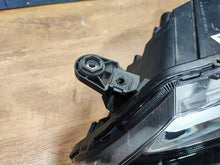 Laden Sie das Bild in den Galerie-Viewer, Frontscheinwerfer Seat Ateca 576941007D 90117433 Links Scheinwerfer Headlight SCH3825244910qj