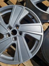 Laden Sie das Bild in den Galerie-Viewer, 1x Alufelge 19 Zoll 7.5" 5x114.3 49 5ET Hyundai Ioniq 5 Rim Wheel FEL9407782470ax
