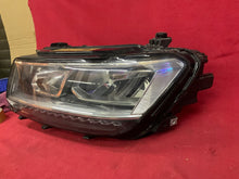 Load image into Gallery viewer, Frontscheinwerfer VW Tiguan 5NB941035B Full LED Links Scheinwerfer Headlight