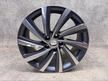Load image into Gallery viewer, 1x Alufelge 18 Zoll 7.5" 5x112 48ET Glanz 5E3601025AS Skoda Octavia Iv Rim Wheel FEL9334632244ar