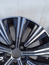 Laden Sie das Bild in den Galerie-Viewer, 1x Alufelge 18 Zoll 8.0&quot; 5x108 42ET 32243391 Volvo S90 V90 Rim Wheel