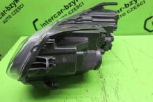 Laden Sie das Bild in den Galerie-Viewer, Frontscheinwerfer Dacia Duster 260106194R LED Rechts Scheinwerfer Headlight