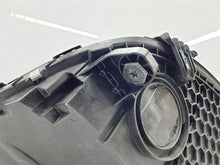 Laden Sie das Bild in den Galerie-Viewer, Frontscheinwerfer Mercedes-Benz W206 A2069068204 LE19A6437 Full LED Rechts SCH3578606176hy