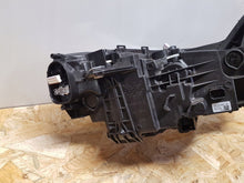 Laden Sie das Bild in den Galerie-Viewer, Frontscheinwerfer BMW Active Tourer U06 5A42247 LED Links Scheinwerfer Headlight