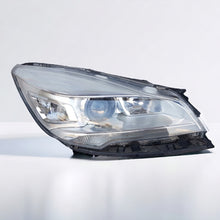 Laden Sie das Bild in den Galerie-Viewer, Frontscheinwerfer Ford Kuga CV44-130-154-AH 90021743 Xenon Rechts Headlight