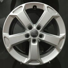 Laden Sie das Bild in den Galerie-Viewer, 4x Alufelge 17 Zoll 7.0" 5x112 45ET 81A071497 Audi E-Tron Rim Wheel FEL8371886168vh