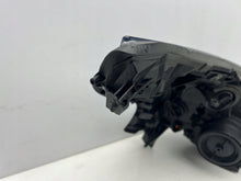 Laden Sie das Bild in den Galerie-Viewer, Frontscheinwerfer Opel Vivaro B 260603754R Links Scheinwerfer Headlight SCH3056221642xs