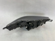 Laden Sie das Bild in den Galerie-Viewer, Frontscheinwerfer Toyota IV Yaris EUK0-8 Links Scheinwerfer Headlight SCH3783909843nz