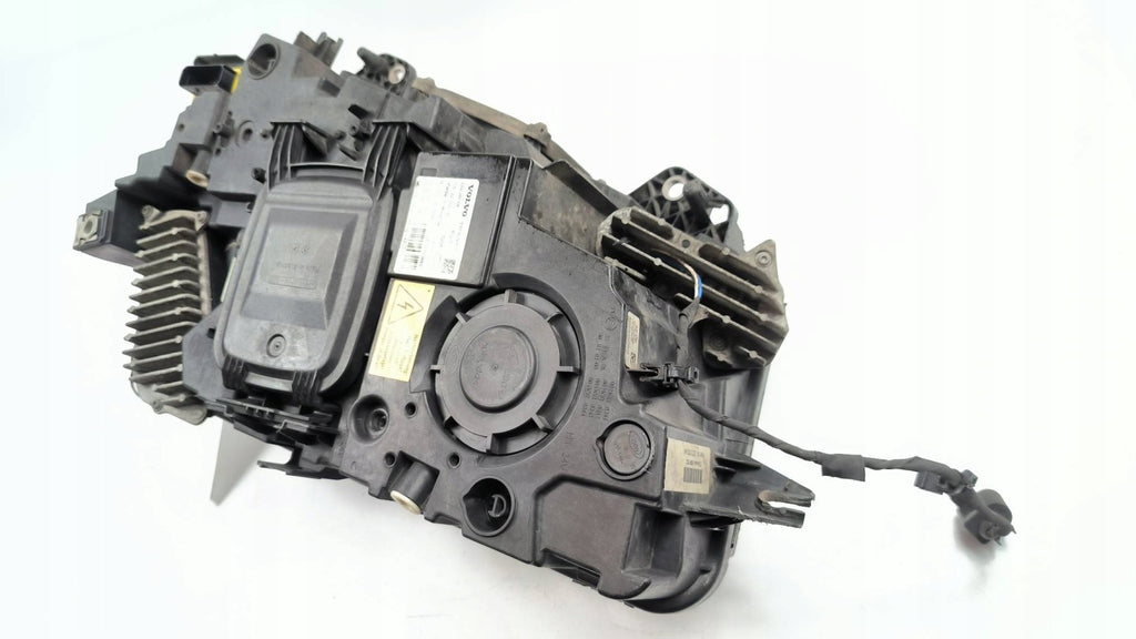 Frontscheinwerfer Volvo II 22239244 Rechts Scheinwerfer Headlight SCH3381999409gd