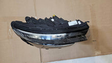 Laden Sie das Bild in den Galerie-Viewer, Frontscheinwerfer Skoda Kamiq 658941016 LED Rechts Scheinwerfer Headlight SCH5806800236nn