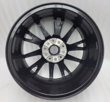 Laden Sie das Bild in den Galerie-Viewer, 1x Alufelge 17 Zoll 7.0" 5x112 47ET Glanz Grau 7849122R BMW F45 1 F40 F46 Mg FEL1579746038iy