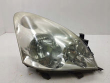 Laden Sie das Bild in den Galerie-Viewer, Frontscheinwerfer Toyota Corolla Verso E110683 Rechts Scheinwerfer Headlight SCH3969598484le