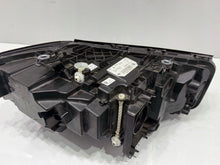 Laden Sie das Bild in den Galerie-Viewer, Frontscheinwerfer BMW 5 G31 G30 5A388C3-03 Links Scheinwerfer Headlight SCH5624808475ly
