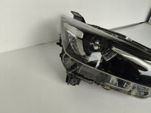 Laden Sie das Bild in den Galerie-Viewer, Frontscheinwerfer Mazda D10E-51030 Full LED Rechts Scheinwerfer Headlight