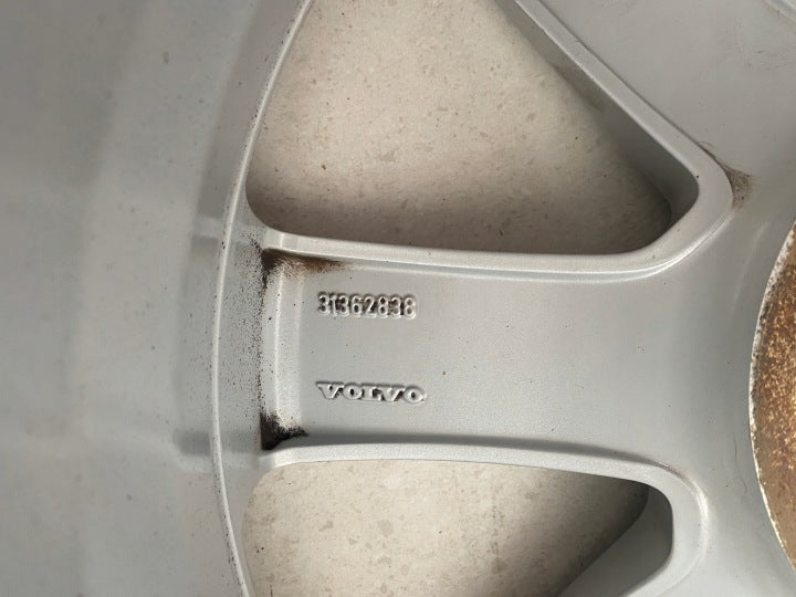 1x Alufelge 17 Zoll 8.0" 5x108 42ET Glanz Silber 31362838 Volvo S90 V90 FEL3968918377zh
