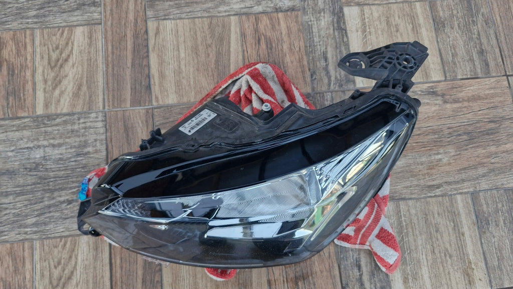 Frontscheinwerfer Peugeot 208 II 9823194080 Links Scheinwerfer Headlight SCH3546660607ha