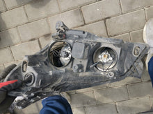 Laden Sie das Bild in den Galerie-Viewer, Frontscheinwerfer Opel Astra 13239289RH Rechts Scheinwerfer Headlight SCH2629080956ga