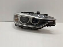 Load image into Gallery viewer, Frontscheinwerfer BMW 3 F30 F31 1547372172 Rechts Scheinwerfer Headlight SCH3530280193es