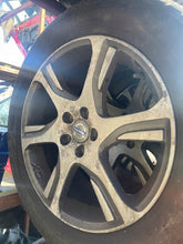 Laden Sie das Bild in den Galerie-Viewer, 1x Alufelge 18 Zoll 7.5&quot; 5x108 31280139 Volvo Xc70 Xc60 Rim Wheel