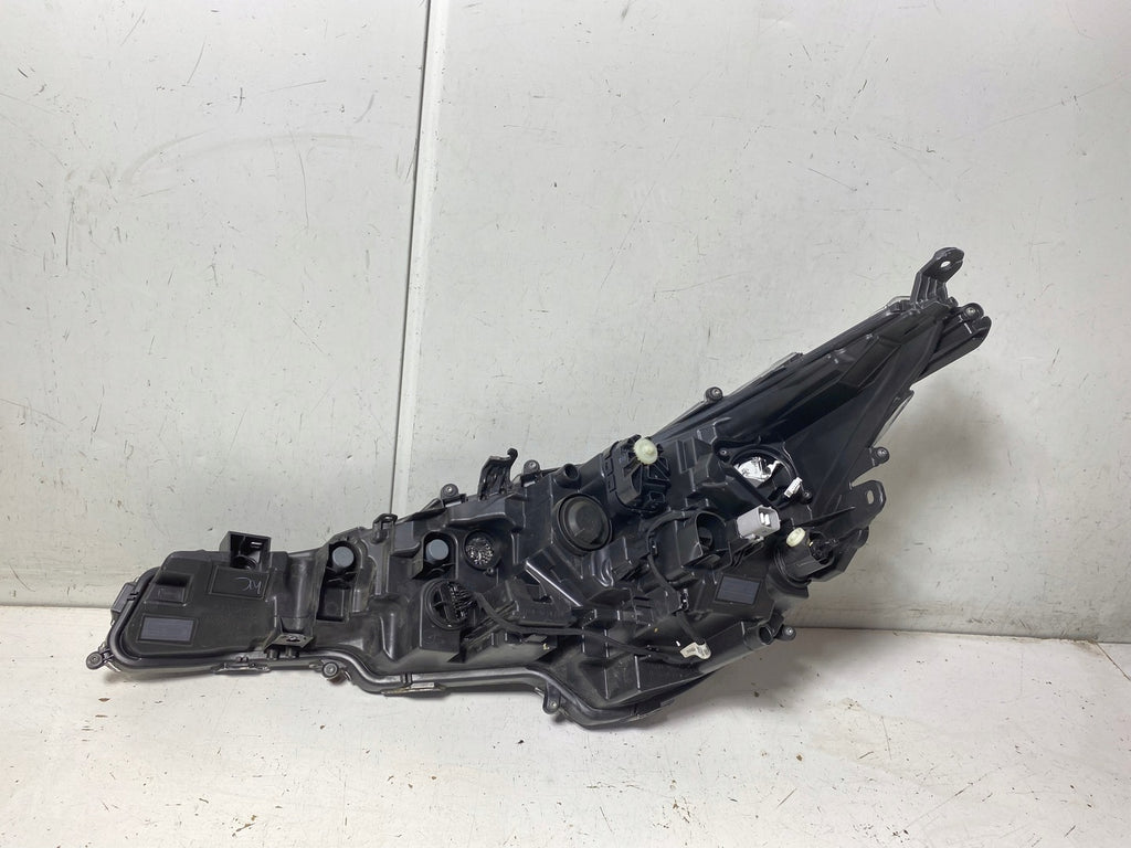 Frontscheinwerfer Toyota Corolla 81110-02S70 81110-02S78 LED Rechts oder Links