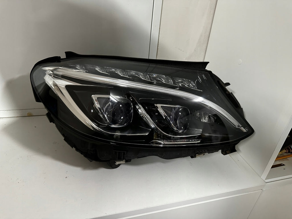 Frontscheinwerfer Mercedes-Benz W205 A2059063204 Rechts Scheinwerfer Headlight