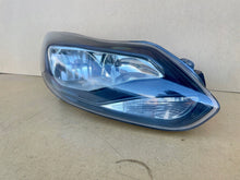 Load image into Gallery viewer, Frontscheinwerfer Ford Focus BM51-13W029-RA Rechts Scheinwerfer Headlight