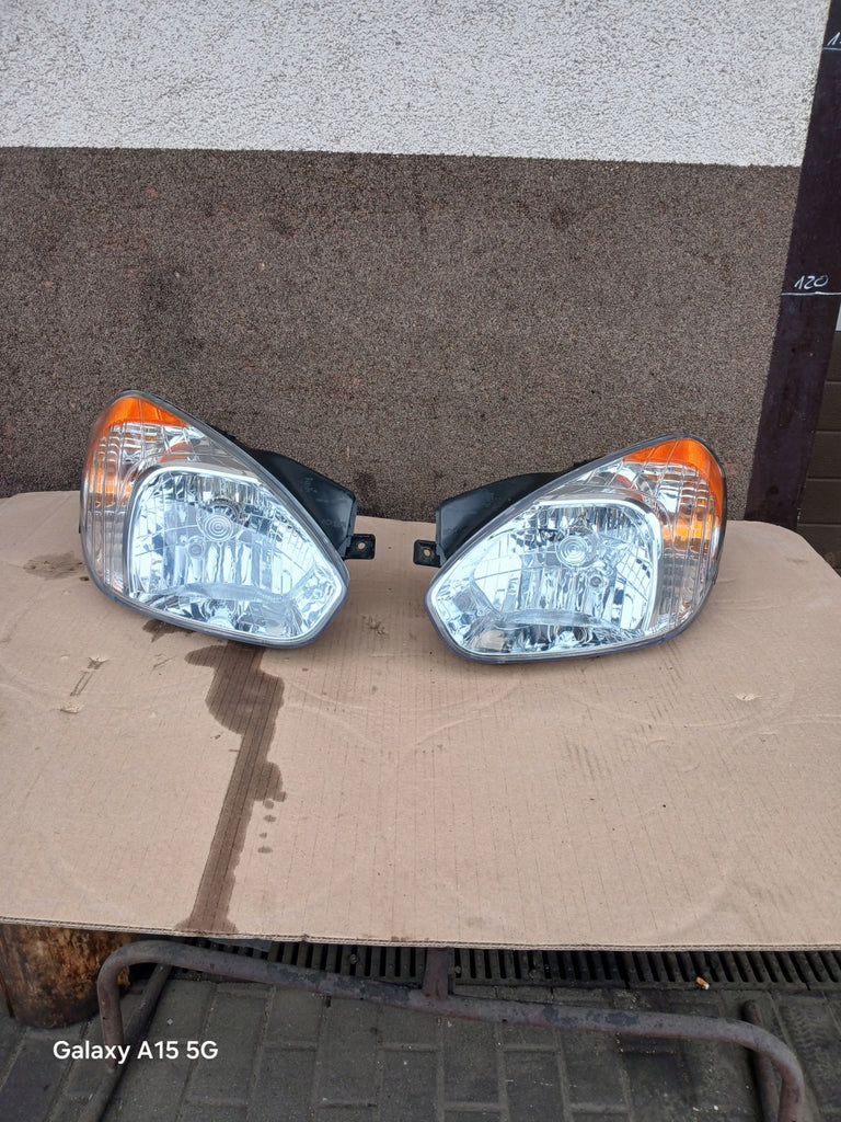 Frontscheinwerfer Hyundai Accent III Mc 05-10KOD 85122000 Ein Satz Headlight SCH8065243683mw