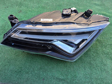 Laden Sie das Bild in den Galerie-Viewer, Frontscheinwerfer Seat Ateca 576941007D Full LED Links Scheinwerfer Headlight