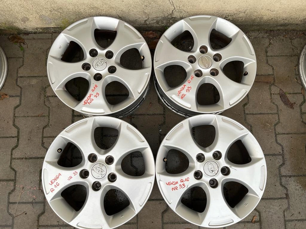 4x Alufelge 16 Zoll 6.0" 5x114.3 529101P100 Hyundai Ix20 Rim Wheel FEL1884979786my