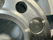 Load image into Gallery viewer, 1x Alufelge 17 Zoll 8.0" 5x112 8R0601025BC Audi Q5 Rim Wheel FEL8576409359bu
