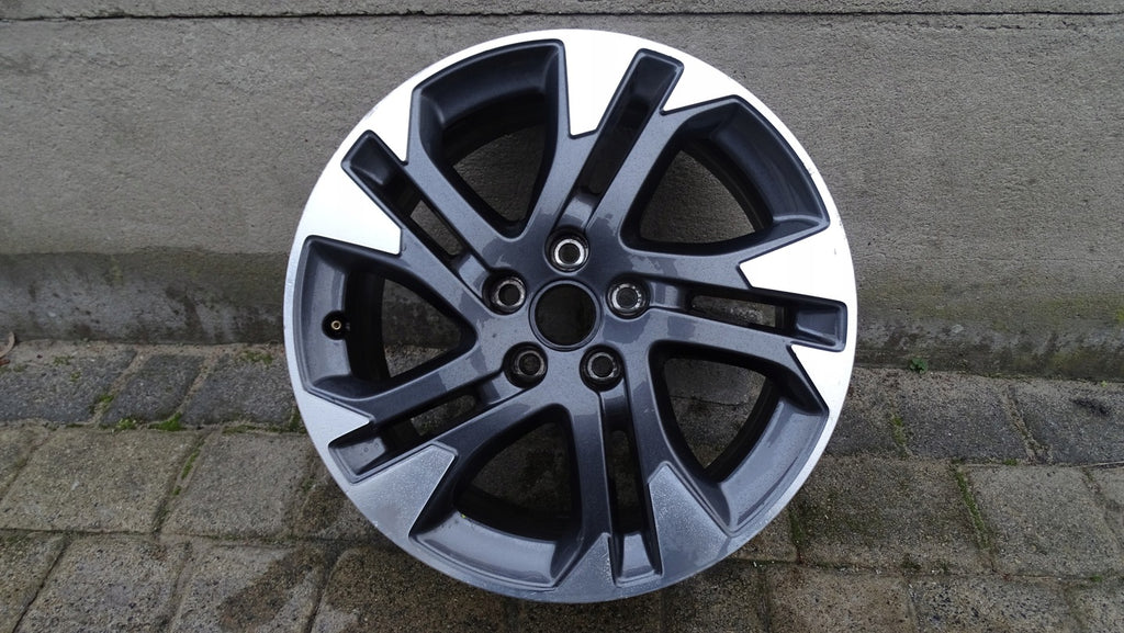 1x Alufelge 17 Zoll 7.0" 5x108 46ET Glanz Silber 672044871 Mg Grandland X
