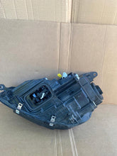 Laden Sie das Bild in den Galerie-Viewer, Frontscheinwerfer Mercedes-Benz Gle A1679065608 LED Rechts Headlight