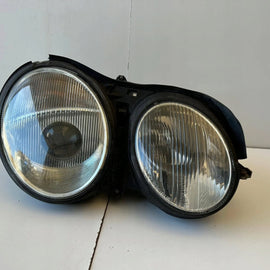 Frontscheinwerfer Mercedes-Benz 2158200261 Rechts Scheinwerfer Headlight SCH4211752969eq