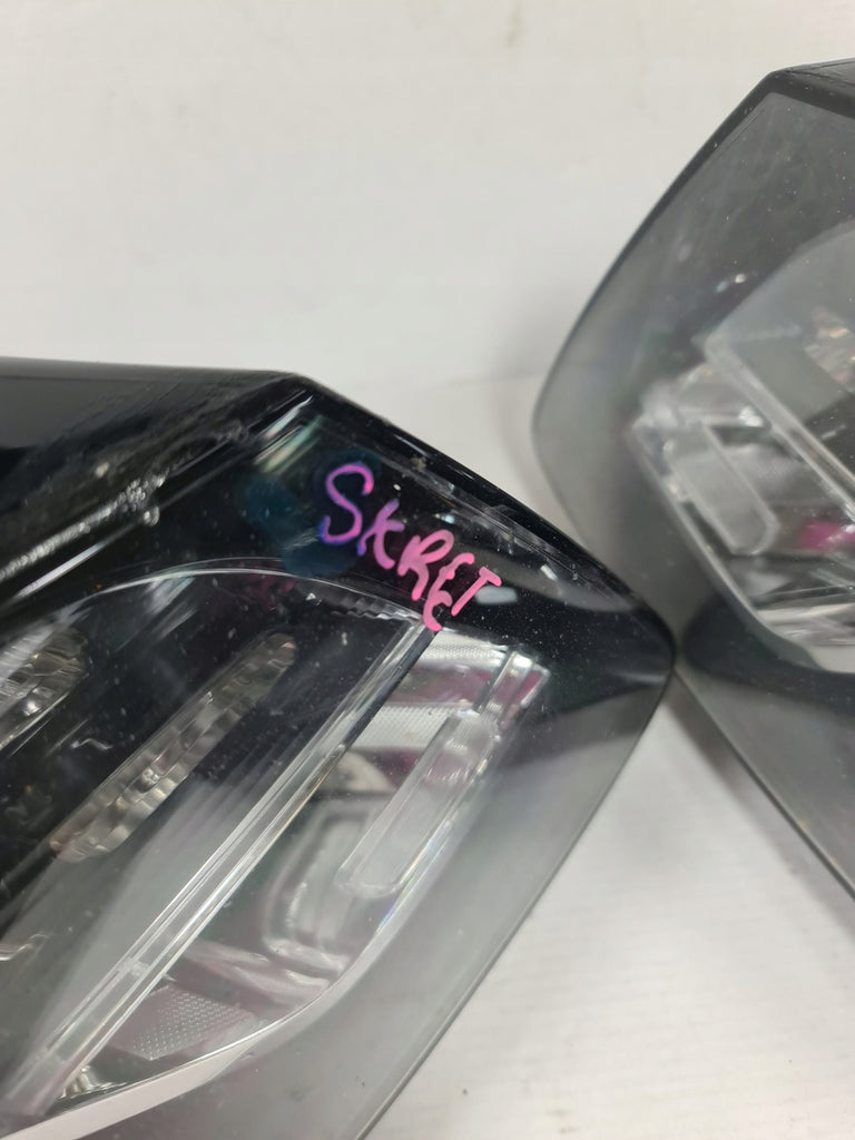 Frontscheinwerfer Audi A4 LED Rechts Scheinwerfer Headlight