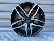 Laden Sie das Bild in den Galerie-Viewer, 1x Alufelge 18 Zoll 7.0&quot; 5x112 A1564010100 Mercedes-Benz Gla Rim Wheel