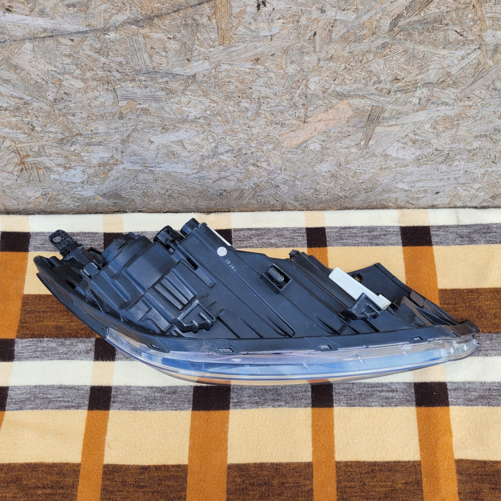 Frontscheinwerfer Hyundai Tucson Links Scheinwerfer Headlight SCH6412706364gp